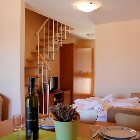 Unija Duga Uvala Apartament Krnica