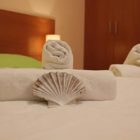 アパート Unija Duga Uvala クルニカ