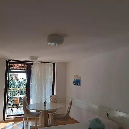 Unija Duga Uvala Apartment *